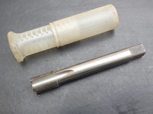 Taraud lèvres pas - 1,