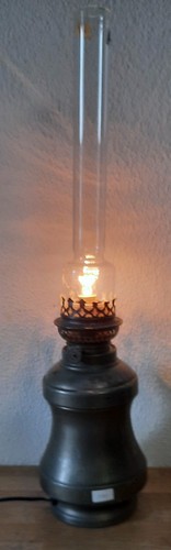 Ancienne lampe pétrole en - ancienne,
