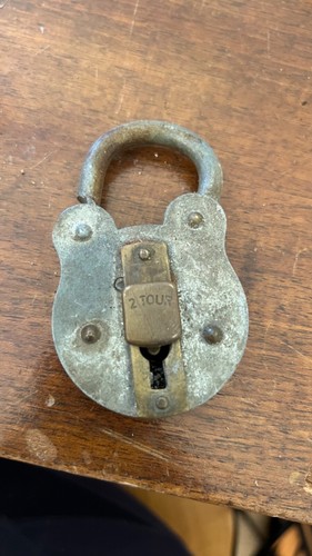 Cadenas ancien fer - ancien,
