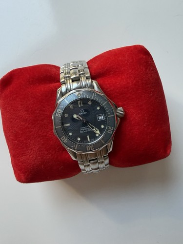 Omega seamaster300 date navy - omega,