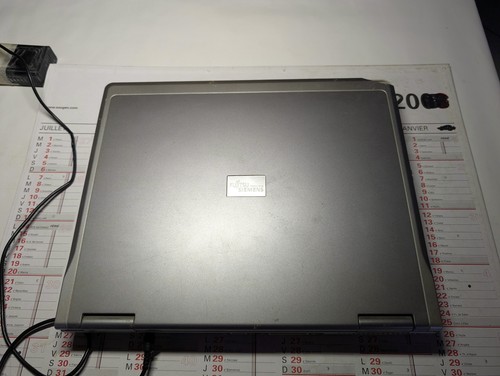 Fujitsu siemens amilo l6820 - amilo,