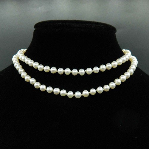 O958 collier vintage 96 - -,