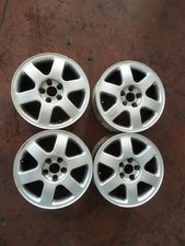Jantes Audi A3 8L 2001 N. 4 En Alliage 5 Trou 15" 6J H2 ET 38