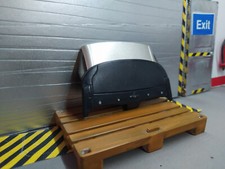 1/18 Partie arrière Mercedes Benz SLK55 AMG  Maisto