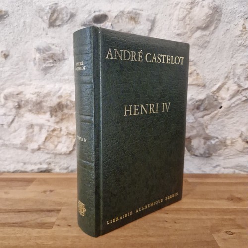 Andre castelot henri - -,