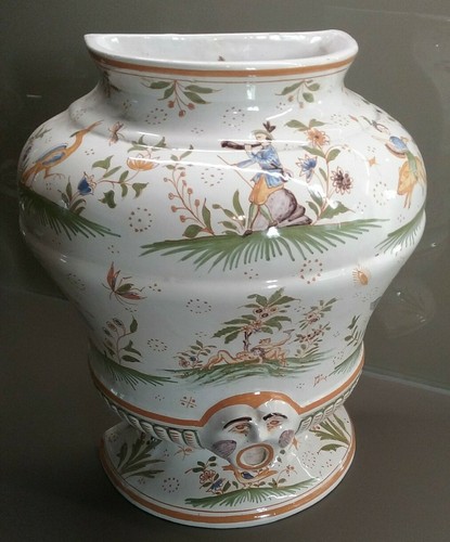 Ancienne fontaine faience - ancienne, en