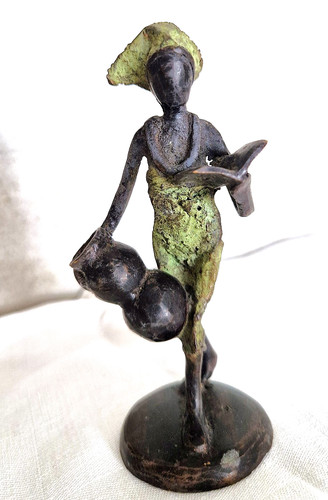 Charmante petite sculpture - , en