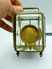 PORTE MONTRE à gousset VERRES