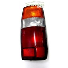 FEU ARRIERE GAUCHE TOYOTA LAND