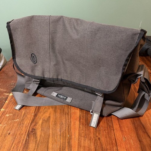 Timbuk2 classic messenger bag - timbuk2,