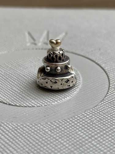 Charm pandora authentique - pandora,