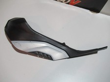 Plastique sous réservoir