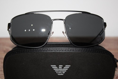 Neuf lunettes de soleil - :,