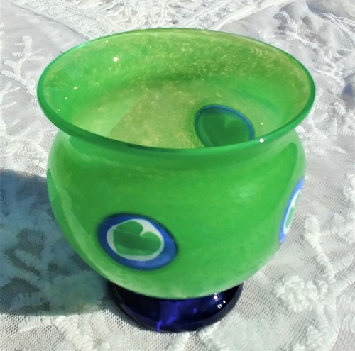 Art glass signed - signed, almy