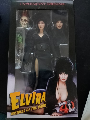Elvira mistress the dark - mistress,