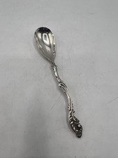 BELLE CUILLERE A OEUF EN