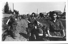 PHOTO DE PRESSE vers 1980  GUERRE WW2 ALLEMANDS SUR LE FRONT RUSSE