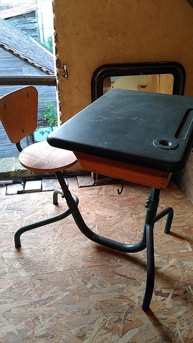Bureau école ancien - d’école, avec