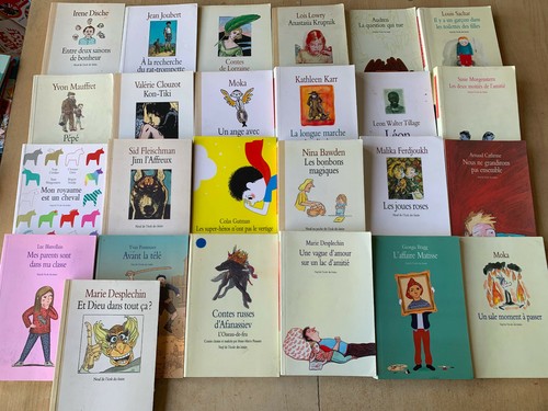 Lot livres ecole des - 25,