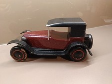 AROUTCHEFF  VILAC - Voiture