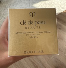 New! Cle de Peau ADVANCED PROTECTIVE DAY CREAM 50ml SPF25 - Factory Sealed