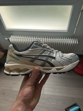Chaussures Asics Kayano 14