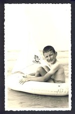 Old postcard PHOTO CARD circa 1930 BELGIUM Gevaert child SEA INFLATABLE BOAT SAIL