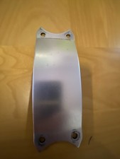 Support Garde boue Av Yamaha