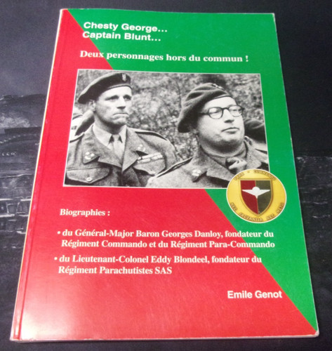 Livre sur les para commandos - livre,