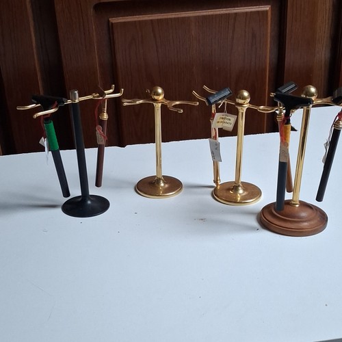 Lot porte pipes - 5, porte-pipes