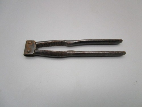 Casse noix ancien - casse-noix,