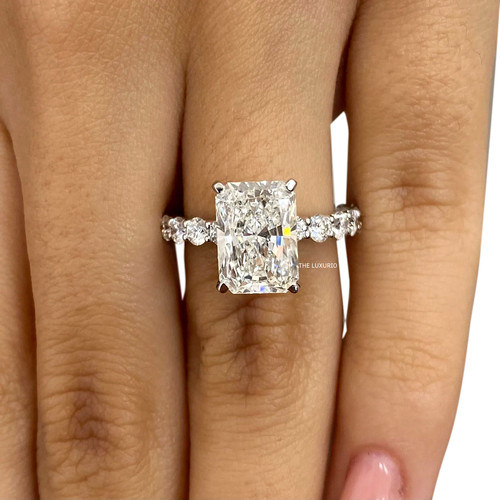 Bague blanc et diamants - bague, en