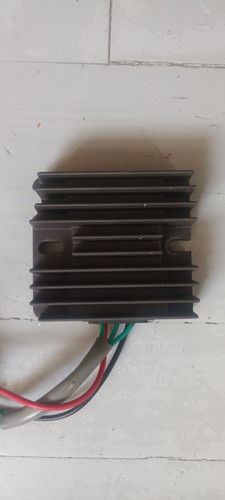 Régulateur tension - de,