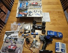 Vintage Team Associated RC18T 1/18 W/ Box And Accessories Untested RC CAR