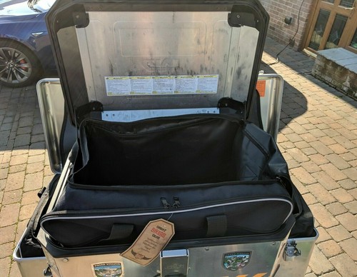 Haut boite intérieur - boite, valise