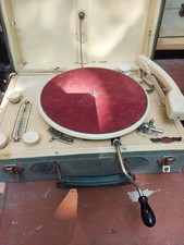 radio  record player   turntable  travel  SBR