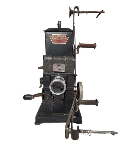 04m22 ancien projecteur cinema - 04m22,