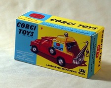 CORGI TOYS 477 LAND ROVER