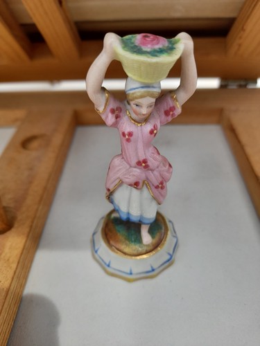Petite porteuse eau en - porteuse, d'eau
