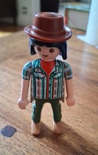 Playmobil fermier avec chapeau