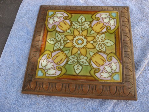 Dessous plat ancien - dessous, de