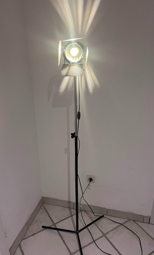 Lampadaire projecteur style