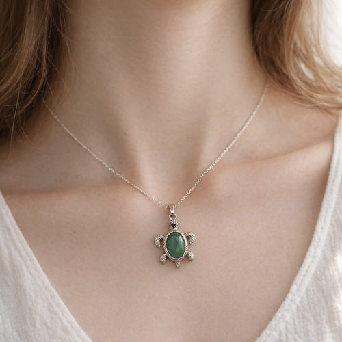 Collier pendentif tortue
