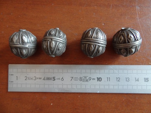 Lot petites perles - de, 4