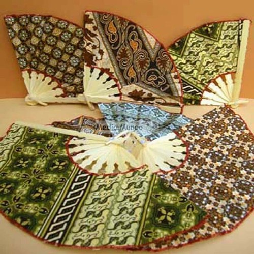 éventails assortis bambou - éventails,