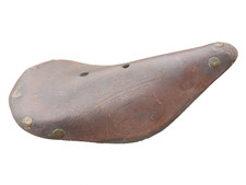 ancienne  selle de vélo en