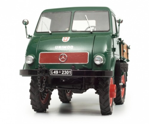 Schuco mercedes benz - 1/18, --