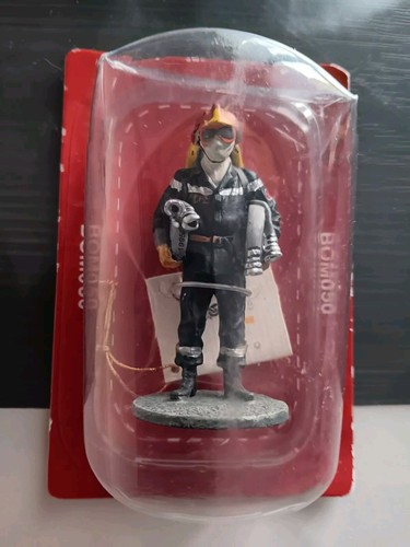Figurine pompier bomo - pompier, (7cm)