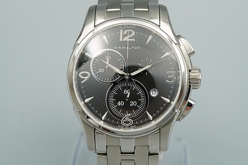 Presque comme neuve - *presque, montre