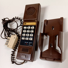 Téléphone Mural sans marque, couleur marron, fonctionnel